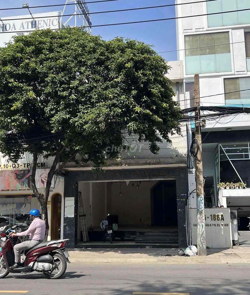 Mặt bằng kinh doanh cho thuê tại Cách Mạng Tháng Tám, Quận 3 - Diện tích 400m², giá chỉ 66 triệu!