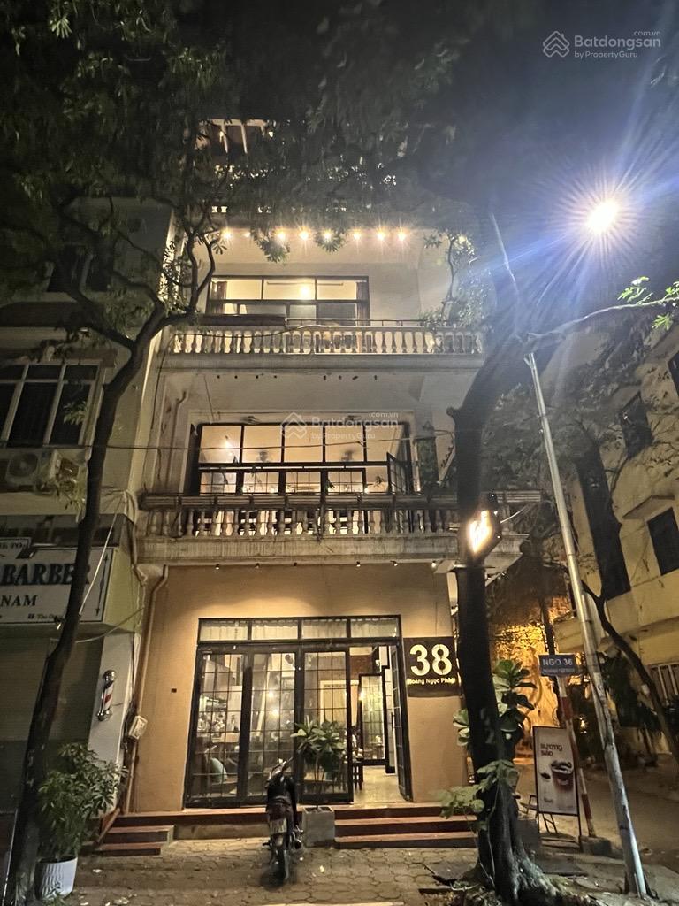 Nhà mặt phố Hoàng Ngọc Phách 70m² giá 65 triệu - Mặt tiền rộng thuận lợi cho kinh doanh!