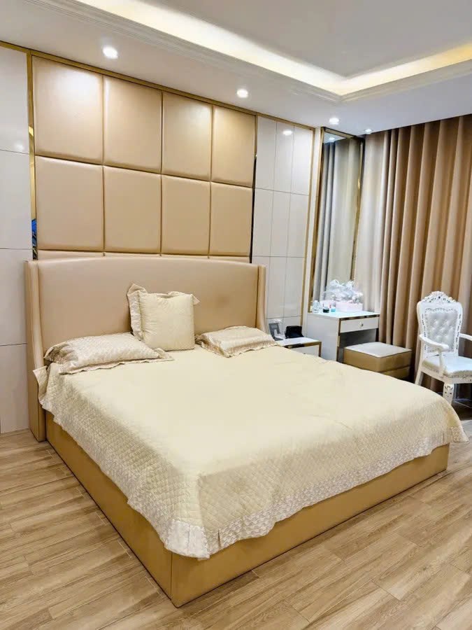 Bán nhà Bạch Mai 45m² giá 13.3 tỷ - Địa điểm đắc địa, thiết kế thông minh!