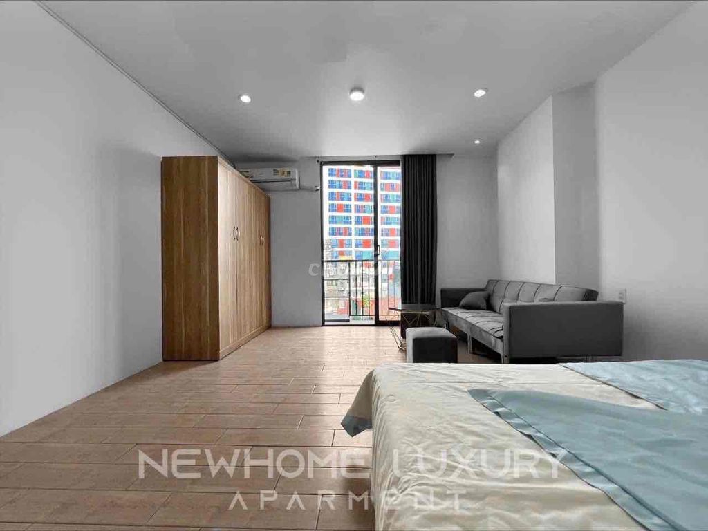 Căn hộ tách bếp ban công ngay trung tâm Quận 3 45m² giá 9.8 triệu - Sẵn sàng vào ở!