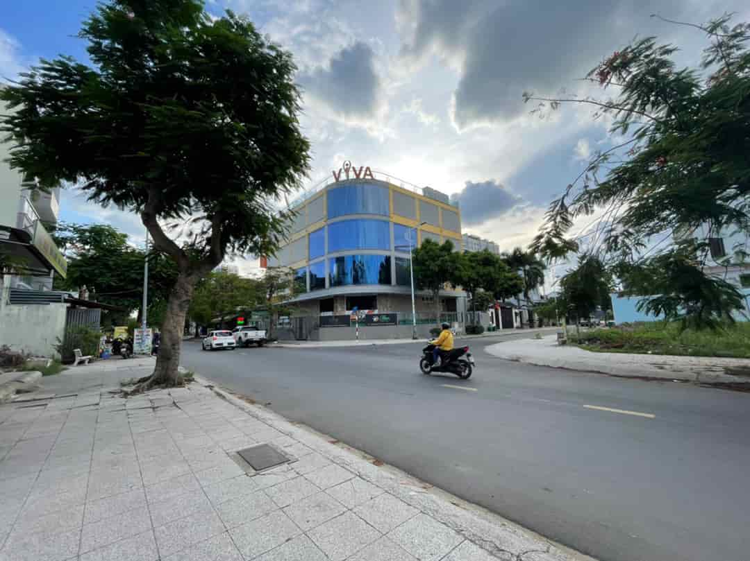 Bán đất góc 2 mặt tiền đường 56, Bình Trưng Đông, Quận 2, 214m² - Vị trí đắc địa, tiềm năng phát triển!