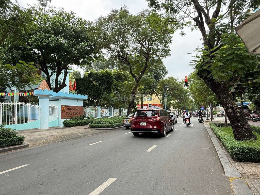 Đất thương mại 817m² quận 3 - Dòng tiền 400 triệu/tháng - Cơ hội đầu tư siêu hiếm!