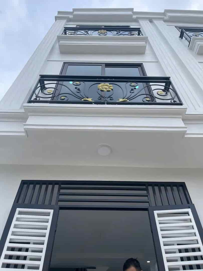 Nhà lô góc 41m² tại Lại Yên, Hoài Đức - Ô tô vào nhà, thiết kế hiện đại