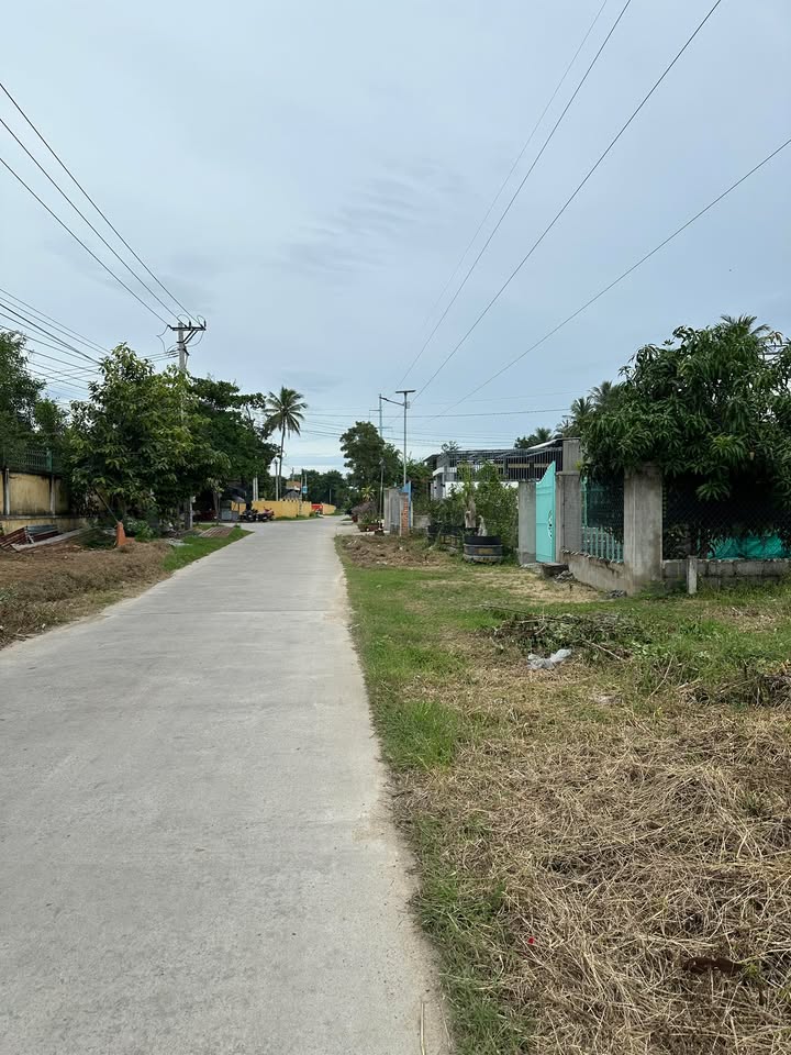 Đất nền Bắc Cam Ranh 224m² giá 1 tỷ - Vị trí thuận tiện, sổ đỏ chính chủ!