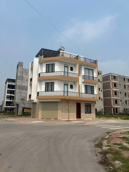 Đất nền KDT Cao Đức Vạn An 82m² giá 9 tỷ - Mặt tiền đẹp kinh doanh thuận lợi!