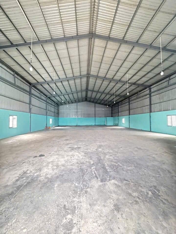 Cho thuê xưởng mặt tiền Khánh Bình, Tân Uyên 450m² - Xưởng mới, giá tốt!