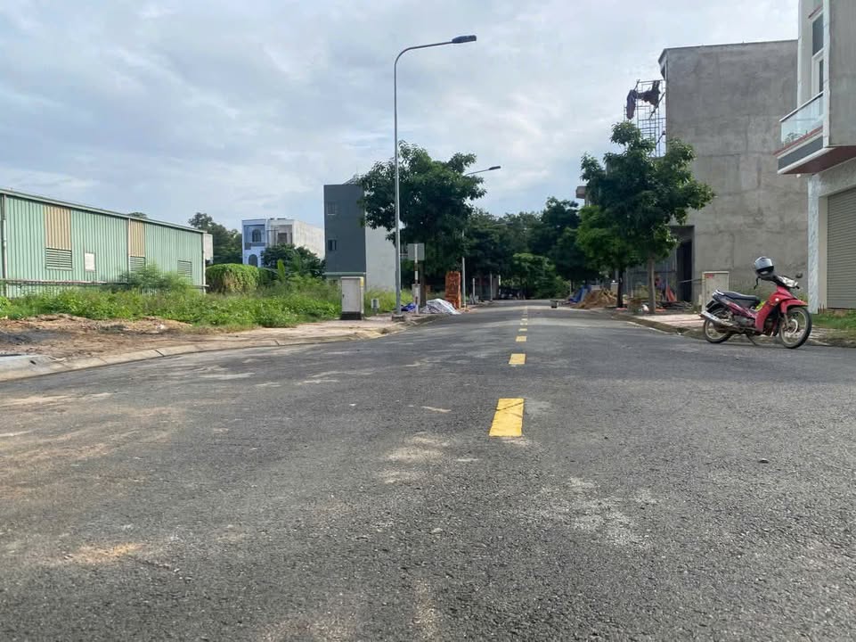 Đất nền Khu dân cư Lê Phong An Phú, 67m² giá 2.3 tỷ - Cơ hội đầu tư sinh lời!