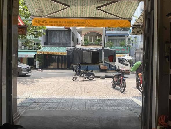 Nhà mặt tiền cho thuê - Đường Phạm Văn Chí, Quận 6 - Diện tích 72m² chỉ 18 triệu/tháng!