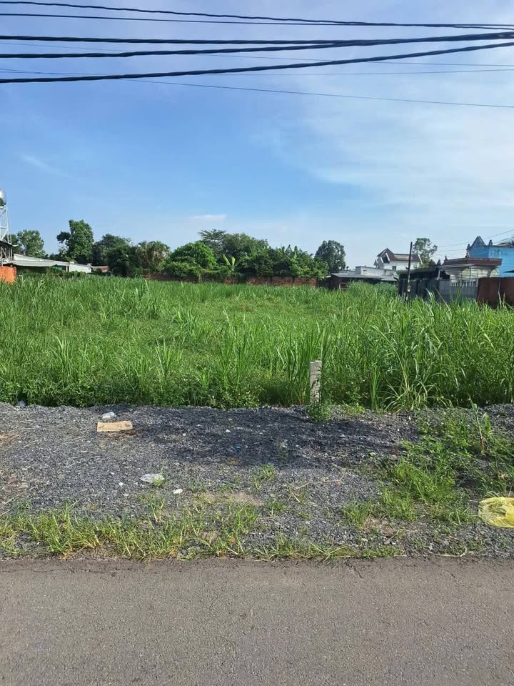 Đất mặt tiền đường số 28, Củ Chi 105m² giá 2.35 tỷ - Cơ hội đầu tư lý tưởng!