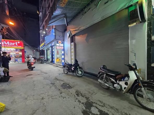 Nhà mặt phố Mỹ Đình 40m² giá 13 tỷ - Kinh doanh sầm uất