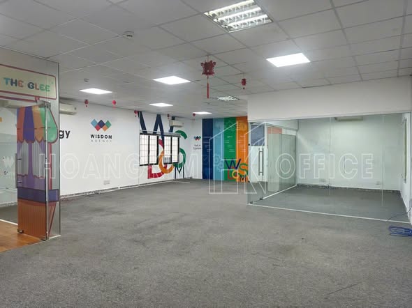 Văn phòng cho thuê quận 1 - 95m² chỉ 28 triệu/tháng - Không gian sáng đẹp, tiện ích đầy đủ!