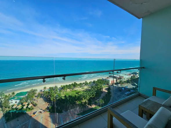Căn hộ góc Alacarte Đà Nẵng 78m² giá 9.135 tỷ - View biển Mỹ Khê tuyệt đẹp!