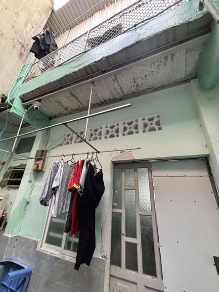 Nhà cấp 4 Quận 10 Lý Thái Tổ 37m² giá 5.2 tỷ - Tiện xây mới hoặc cho thuê ngay!