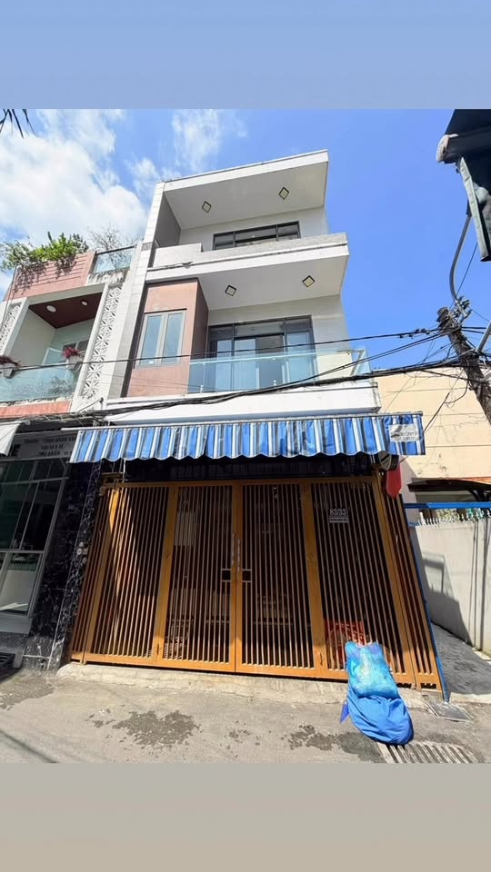 Nhà 3 tầng mặt kiệt ô tô 64m² giá 4.85 tỷ - Đầu tư sinh lời tại Đà Nẵng!