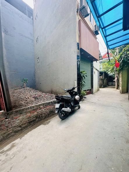 Đất nền đường Quang Trung, Hà Đông 33m² giá 4 tỷ - Sổ đỏ chính chủ, ô tô vào tận nơi!