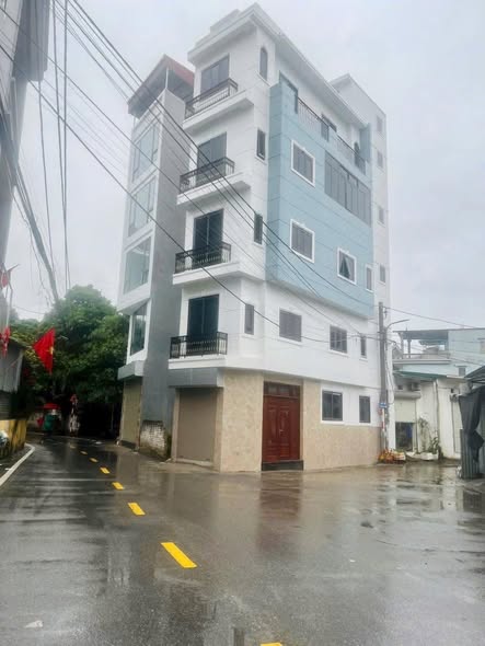 Nhà lô góc tại Di Trạch, Hoài Đức 37m² giá 9 tỷ - Kinh doanh hoặc cho thuê ngay!