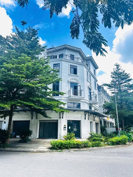 Cho thuê văn phòng Lakeview City 87m² giá từ 15 triệu - Không gian sang trọng, chuyên nghiệp!