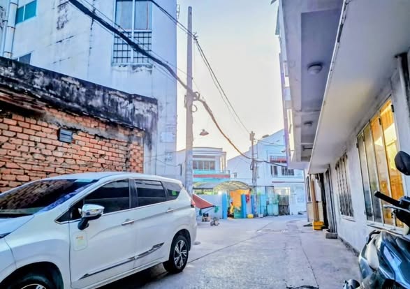 Nhà phố Cao Xuân Dục, Quận 8, 75m² giá chỉ 5.6 tỷ - Cơ hội tuyệt vời cho gia đình!