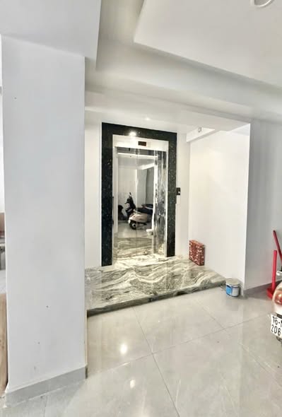 Nhà mặt đường Lương Khánh Thiện, Ngô Quyền 150m² giá chỉ 80 triệu - Phù hợp cho văn phòng, lớp học!