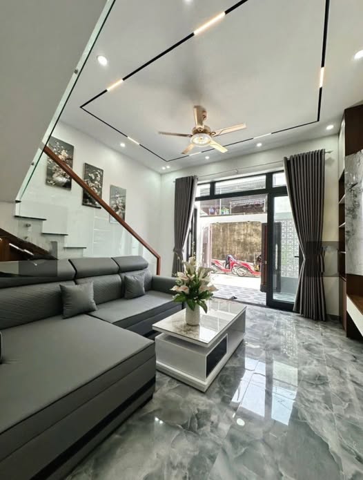 Nhà mặt tiền Điện Biên Phủ, Đà Nẵng 200m² giá 29.5 tỷ - Tiềm năng kinh doanh vượt trội!