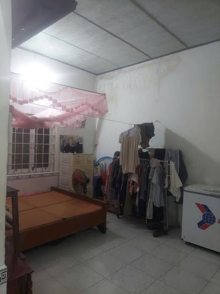 Nhà cấp 4 hẻm xe máy gần Đường Lê Hồng Phong, 60.7m² giá 2.68 tỷ - Bán gấp, bớt lộc vui vẻ!