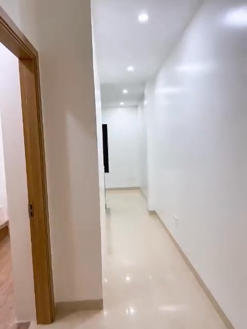 Nhà phố phường Duyên Hải 100m² giá 1.65 tỷ - Thiết kế hiện đại, gần khu du lịch