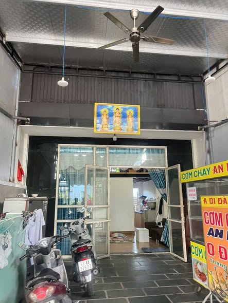 Nhà mặt tiền Phan Đình Giót, Đà Nẵng 63m² giá 4.3 tỷ - Chính chủ bán gấp!