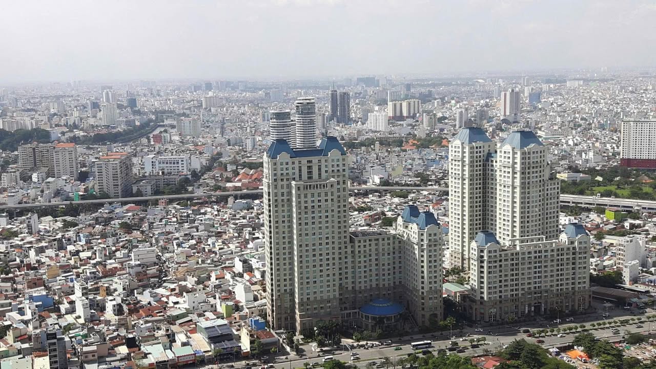 Căn hộ Vinhomes Central Park Bình Thạnh 84.7m² giá 11 tỷ - Tặng hợp đồng thuê dài hạn!