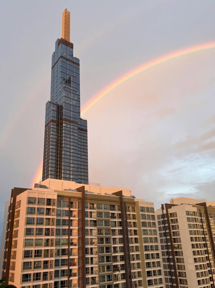 Căn hộ Landmark Plus quận Bình Thạnh 55m² giá 8 tỷ - Sẵn hợp đồng thuê, view pháo hoa!