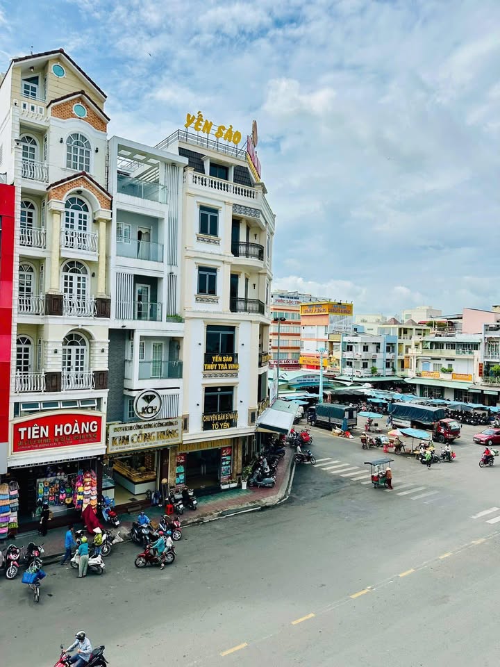 Nhà mặt tiền Phạm Thái Bường, Trà Vinh 68.9m² giá 25 tỷ - Cơ hội đầu tư lý tưởng!