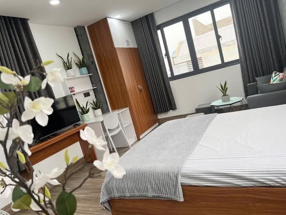 Studio Cửa Sổ Đầy Đủ Nội Thất Tại Bình Thạnh - Sẵn Sàng Vào Ở Ngay!