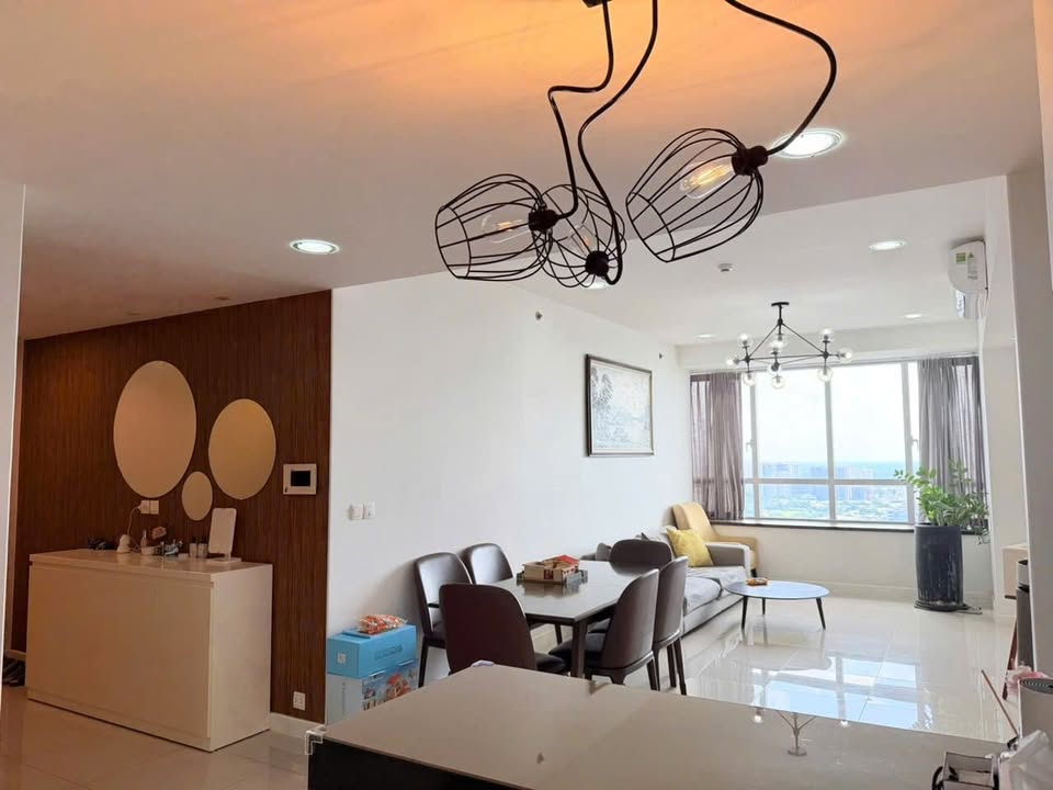 Căn hộ Sunrise City South quận 7, 138m² giá 12.6 tỷ - Lầu cao, view thoáng mát!