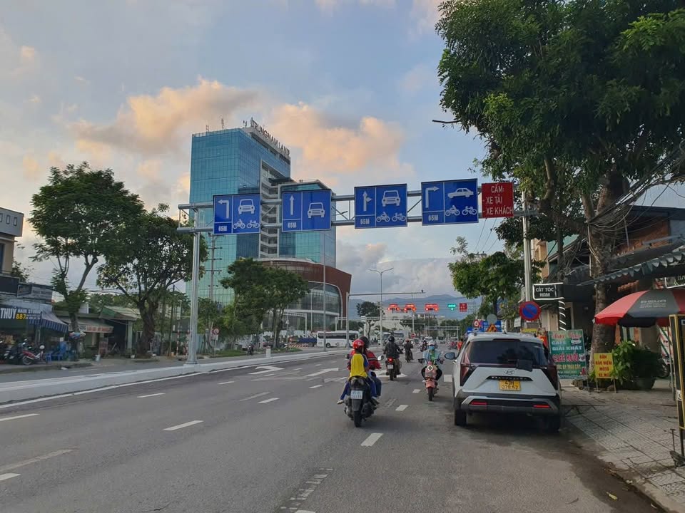 Nhà mặt tiền Nguyễn Lương Bằng, Liên Chiểu, 102m² giá 5 tỷ - Cơ hội đầu tư sinh lời!