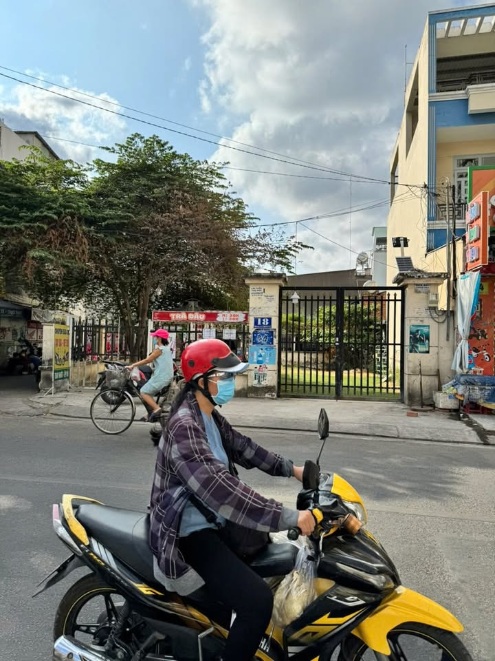 Nhà cấp 4 lô góc 2 mặt tiền Trung Mỹ Tây 2A, Q.12 - Diện tích 266m², chỉ 19.9 tỷ!