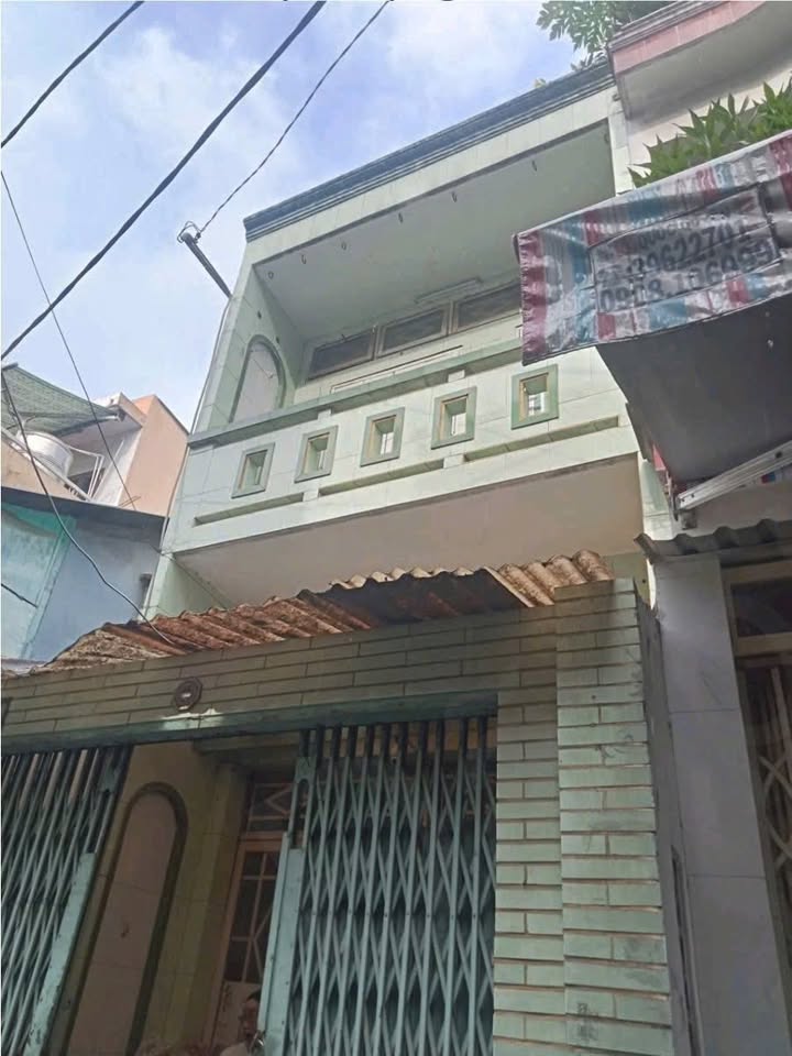 Bán nhà mặt tiền kinh doanh quận 11, diện tích 70m², giá 16 tỷ - Cơ hội đầu tư sinh lời!