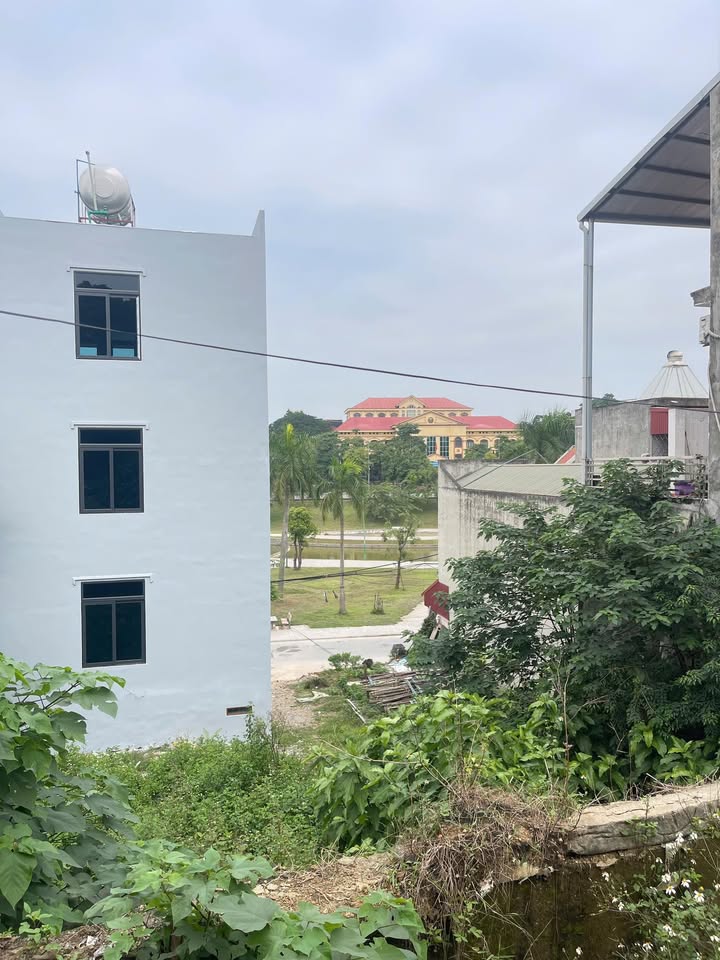 Đất nền Lăng Cẩm, phường Gia Cẩm, Việt Trì 257m² - Vị trí sát hồ, tiềm năng lớn!