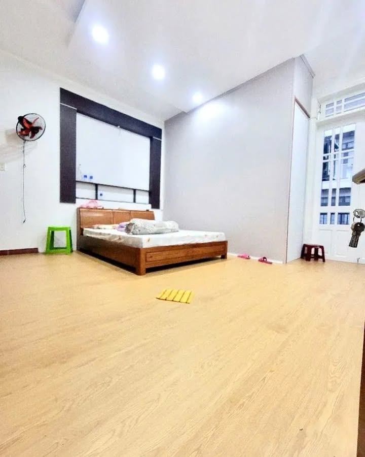 Nhà 4 tầng đẹp Đường Cẩm Nam 1, Hòa Xuân, Đà Nẵng - Giá 6.9 tỷ, sẵn sàng ở ngay!