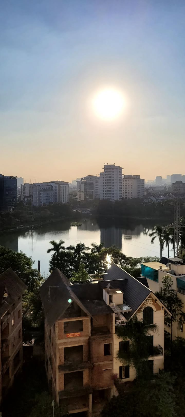 Chung cư Vĩnh Hoàng, Hoàng Mai 54m² - Ban công view hồ tuyệt đẹp!