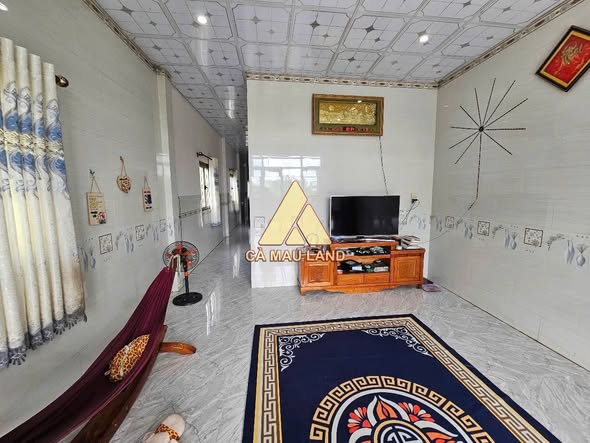 Nhà bán Kênh Chín Viên, P. Lý Văn Lâm, Cà Mau 520m² giá 2.5 tỷ - Không gian sống lý tưởng!