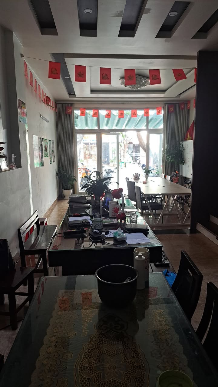 Nhà 3 tầng mặt tiền Dương Vân Nga 100m² giá 9 tỷ - Kinh doanh đỉnh ngay trung tâm!