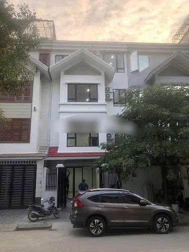 Nhà cho thuê 4 tầng tại khu đô thị Đài Phát Sóng Mễ Trì 90m² - Giá 45 triệu/tháng, nhận ngay!