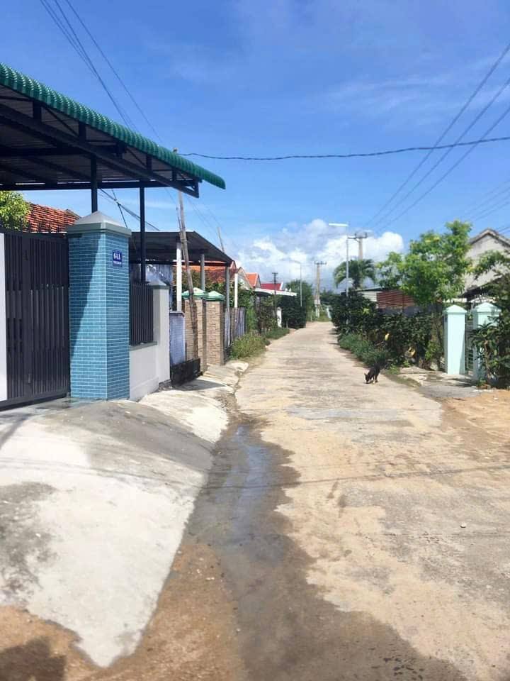 Đất nền chính chủ tại phường Đông Ninh Hòa 200m² giá chỉ 800 triệu - Đầu tư sinh lời cao!