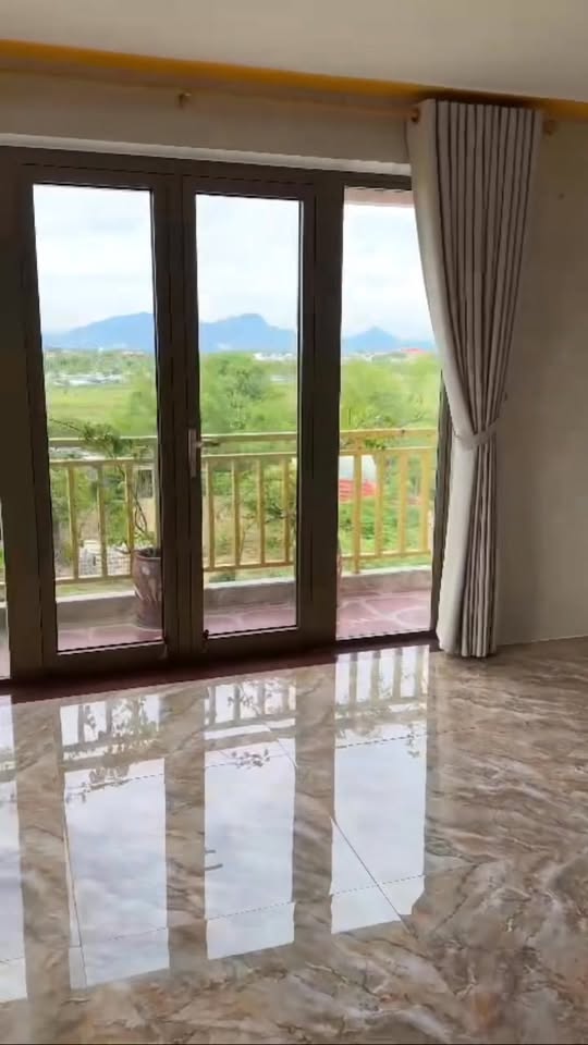 Văn phòng cho thuê mặt tiền Nguyễn Tất Thành Hội An - Giá thỏa thuận, chính chủ!