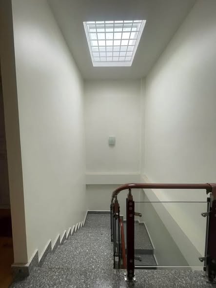 Nhà độc lập Dư Hàng Kênh 55m² giá 3.39 tỷ - Vị trí trung tâm, sẵn sàng ở ngay!