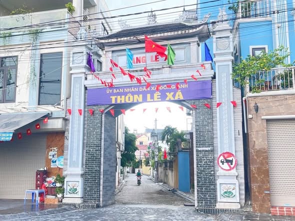 Đất thổ cư Lê Xá, Mai Lâm 60m² giá thỏa thuận - Sổ đỏ chính chủ, mặt tiền thoáng mát!