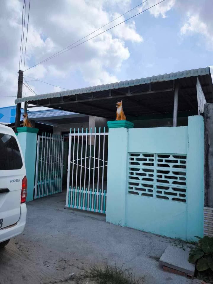 Nhà mặt tiền Bàu Năng 186m² giá 3.5 triệu - Kinh doanh thuận lợi ngay trường học!