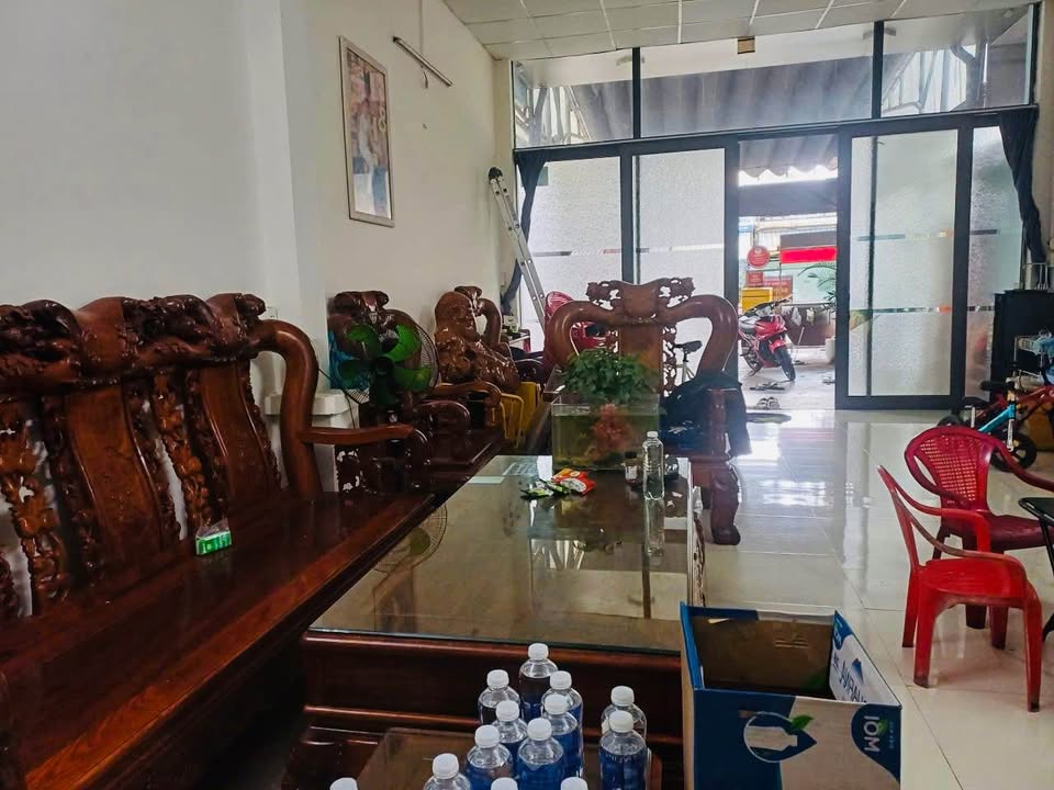 FrontHouse Lê Thanh Nghị 100m² giá 16.5 tỷ - Mặt tiền đẹp, vị trí đắc địa!