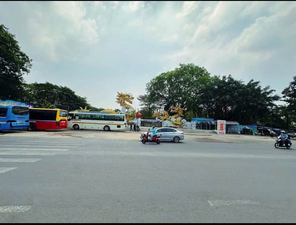 Mặt tiền FrontHouse đường Huỳnh Văn Nghệ 135m² giá 5.2 tỷ - Sổ đỏ chính chủ!