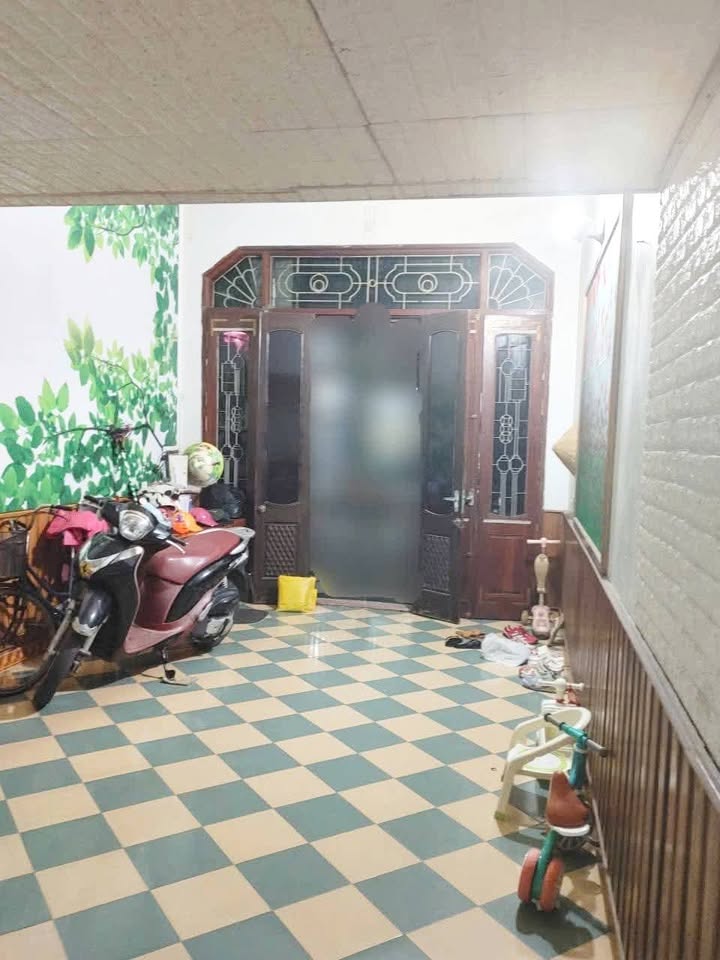 Nhà cho thuê mặt phố Lê Hồng Phong, Hải Dương - 3 phòng ngủ, chỉ 5 triệu/tháng!