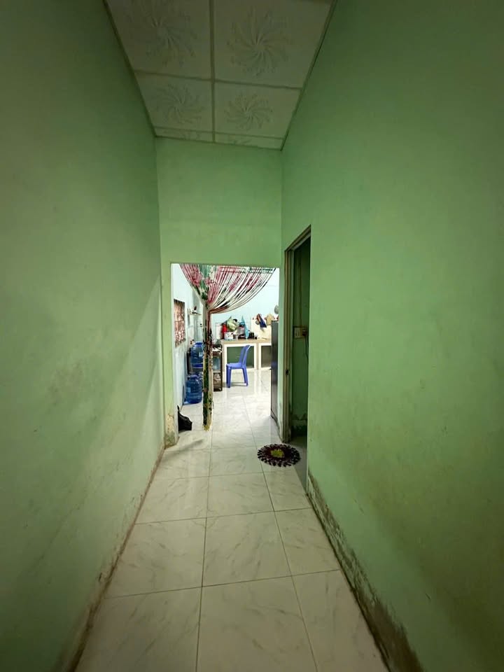 Nhà mặt tiền Tôn Đức Thắng, Sóc Trăng 90m² giá 2 tỷ - Thiết kế hiện đại, ô tô vào tận nhà!